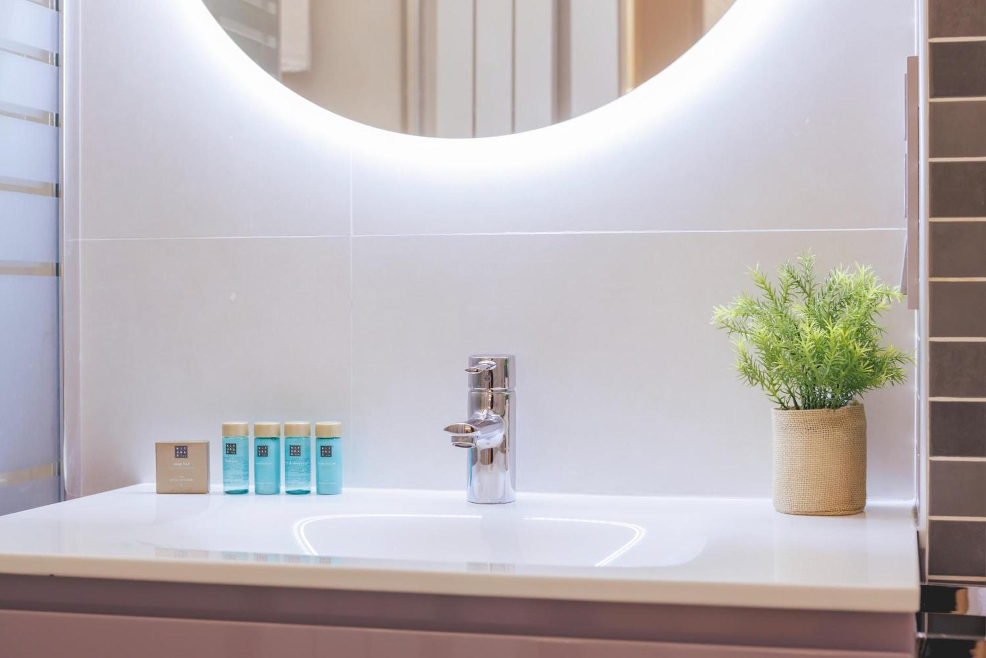 Bravissimo Hortes, 3-Bedroom Centre Apartment ジローナ エクステリア 写真