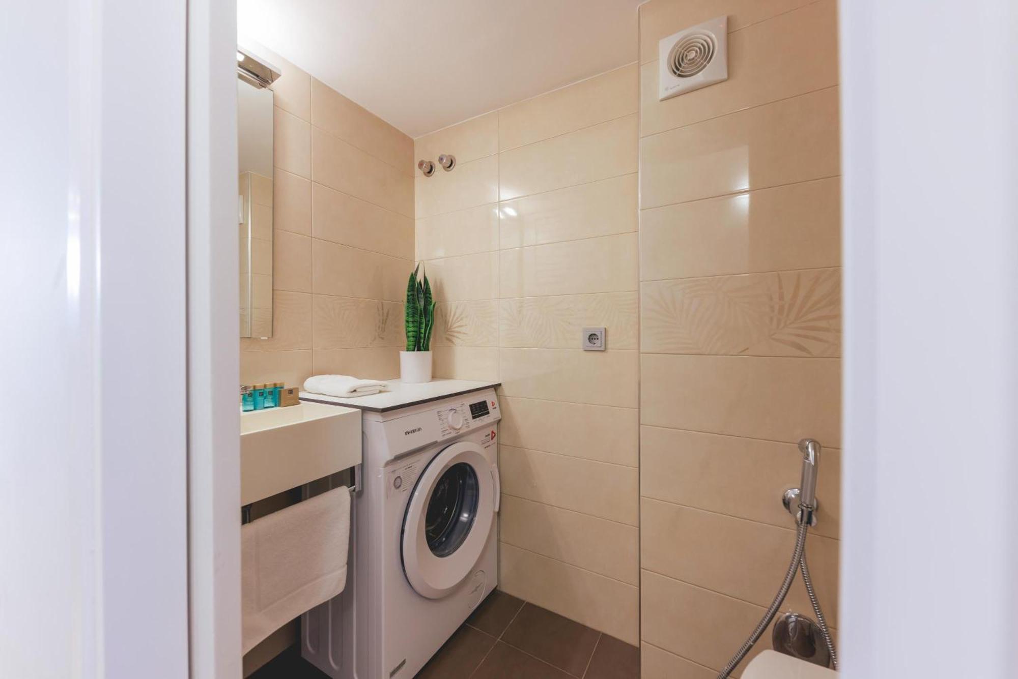 Bravissimo Hortes, 3-Bedroom Centre Apartment ジローナ エクステリア 写真